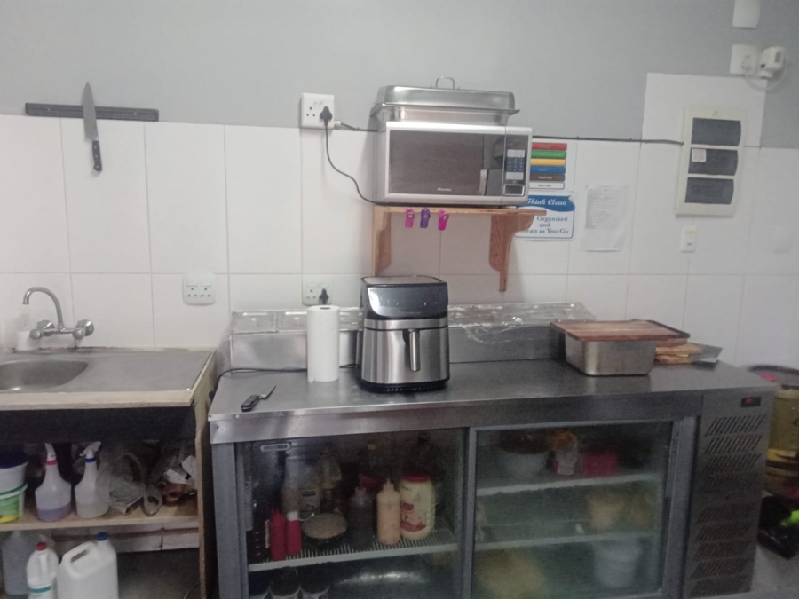 Commercial Property for Sale in Jeffreys Bay Central Eastern Cape